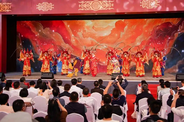 北京园博园化身戏曲百花园